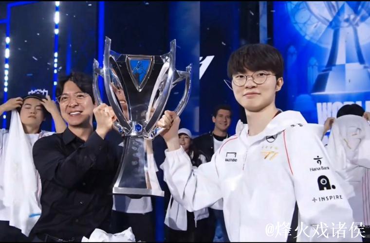 [JR热议]鼓励新人，KeSPA杯夺冠后Faker让peyz先捧杯