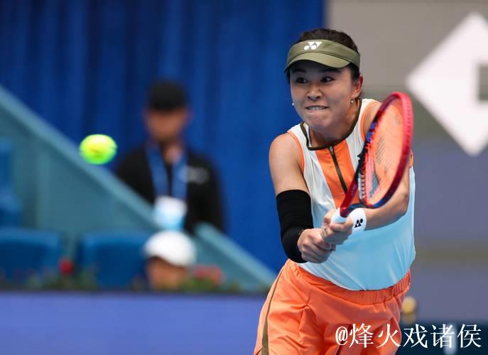 朱琳2-1力克头号种子 挺进宁波网球公开赛八强